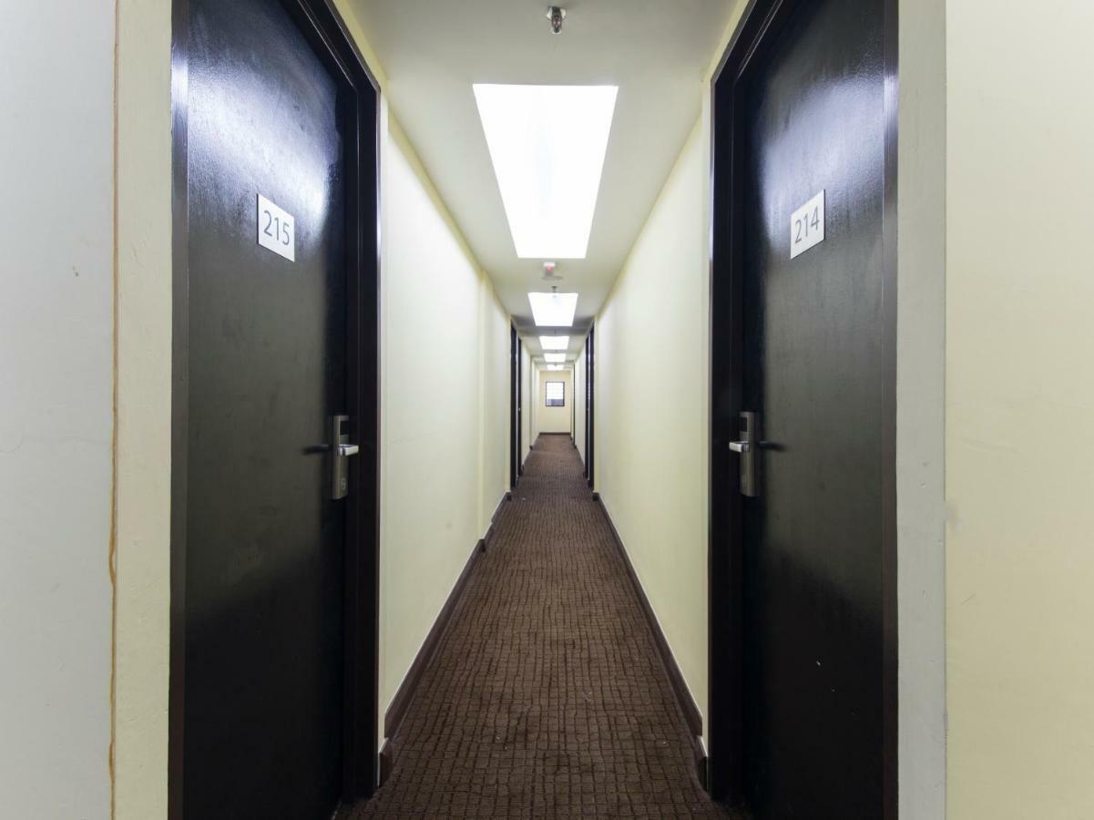 Hotel Midaris Syariah クアラルンプール エクステリア 写真